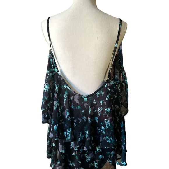 Torrid Butterfly Print off Shoulder Flutter Ruffle Blouse Top Plus Size Keyhole - Picture 4 of 6